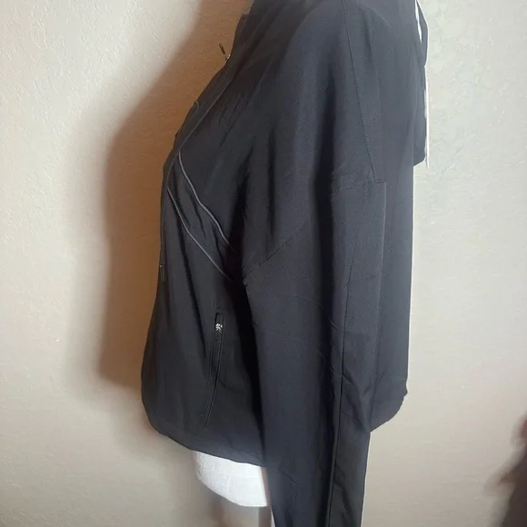 Tasc 1/2 zip black hoodie athletic pull over size small - Picture 3 of 4